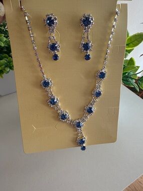 Elegant Blue Crystal Necklace & Earring Set